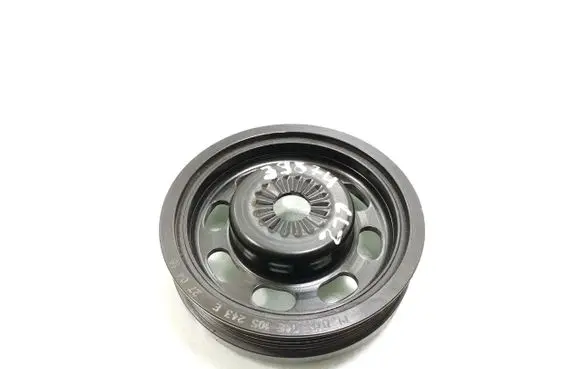 Volkswagen Polo V 6R Crankshaft pulley 04E105243E