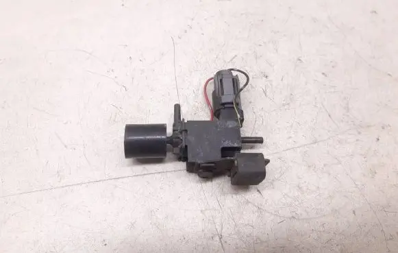 Honda CR-V Vacuum valve 