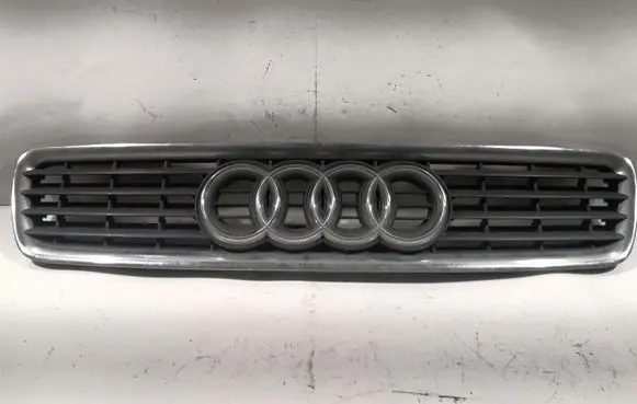 Audi A4 S4 B5 8D Front bumper upper radiator grill