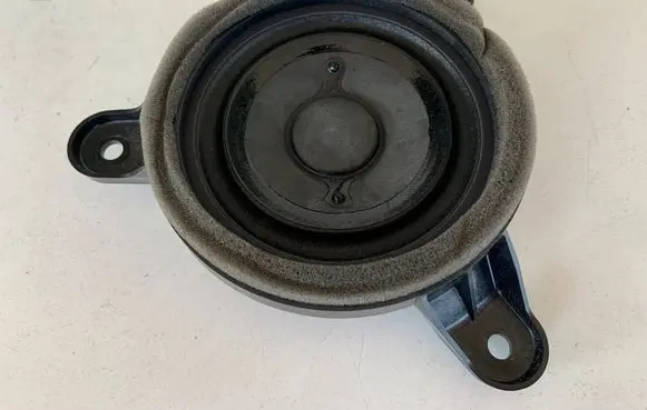 Audi A8 S8 D4 4H Front door speaker 4H0035397
