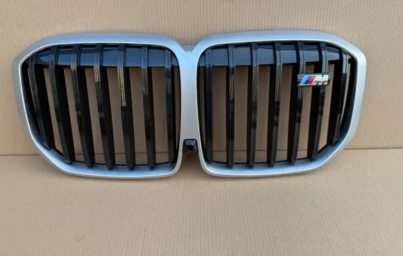 BMW X7 G07 Front grill 51135A23E88