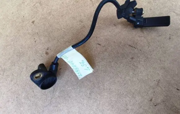BMW 3 F30 F35 F31 Crankshaft speed sensor 7595860 13627595860