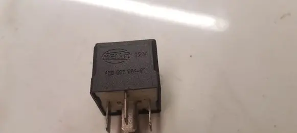 Volvo S80 Other relay 9441160 4R000779401