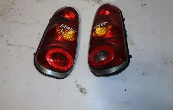 Smart ForTwo I Rear/tail lights