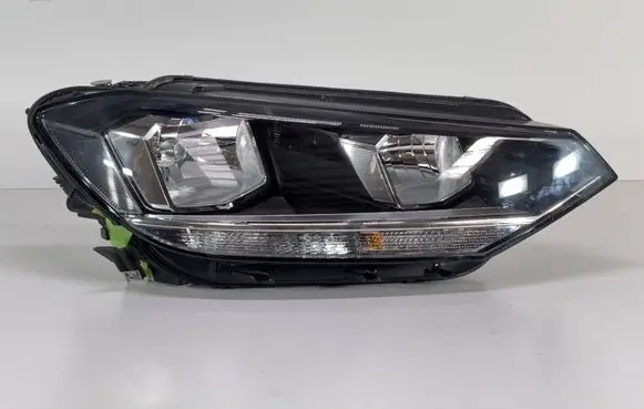 Volkswagen Touran III Headlight/headlamp 030129920200 5TB941006C