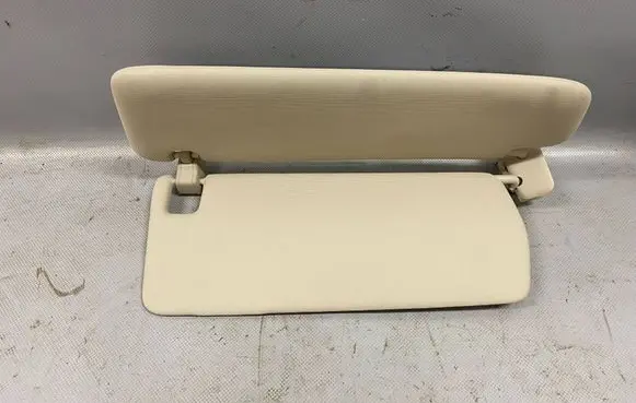 Volkswagen Touareg II Sun visor 7P0857552D