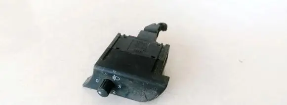 Audi A4 S4 B6 8E 8H Headlight level height control switch 8E1919094