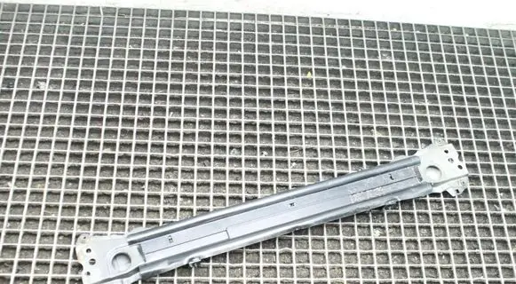 Lexus ES 250 - 300 - 330 Bottom radiator support slam panel 5710433080