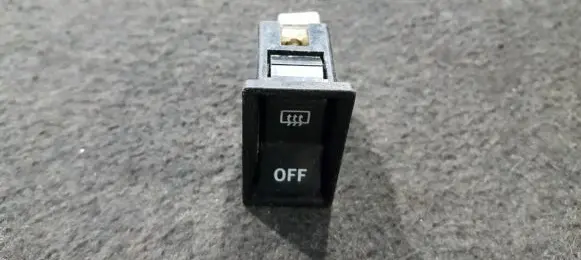 Toyota Camry Windscreen/window heater switch 289A476 289-A476
