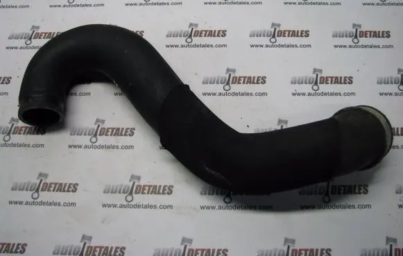 Mercedes-Benz A W169 Intercooler hose/pipe A1695280682