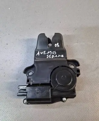 Toyota Avensis T250 Tailgate/trunk/boot lock/catch/latch 