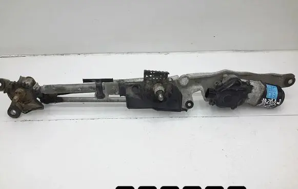 Mazda 2 Front wiper linkage 