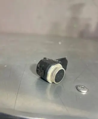 Renault Captur II Parking PDC sensor 284429097R 303957 0103201641