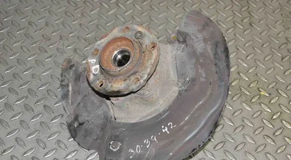 BMW X3 F25 Front wheel hub