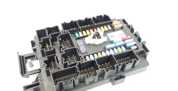 Tesla Model X Fuse module 103440901C 33350157 0105217825009