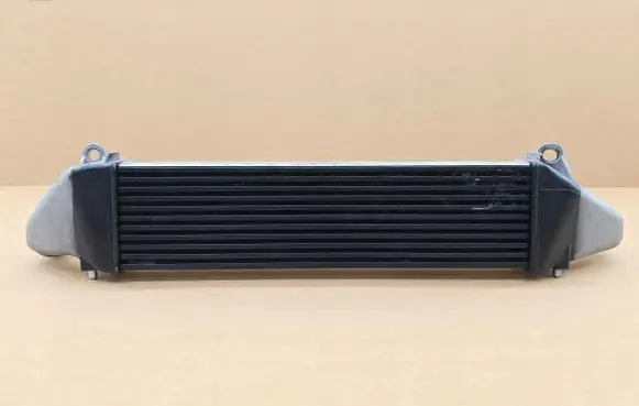 Audi Q3 F3 Intercooler radiator