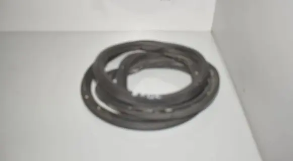 BMW i3 Trunk rubber seal (body) 7296906 7439016 51767439016