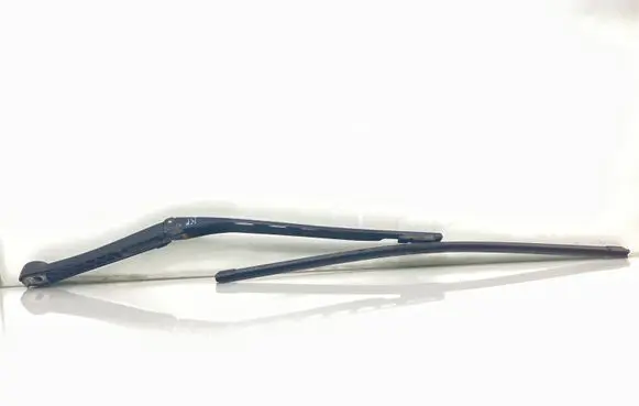 BMW 5 E60 E61 Windshield/front glass wiper blade 7198527 61617198597