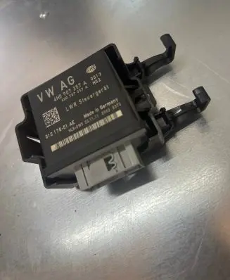Audi A6 S6 C7 4G Light module LCM 4H0907357A 01017801AE