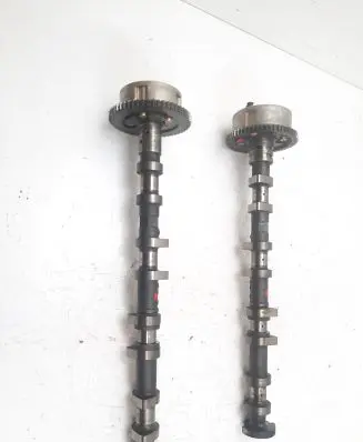 Mitsubishi Lancer VIII Camshaft 1147A014 1147A010 41A5