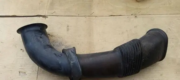 Porsche Cayenne (9PA) Air intake hose/pipe 7L5128752