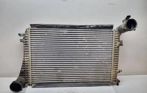 Volkswagen PASSAT B6 Intercooler radiator