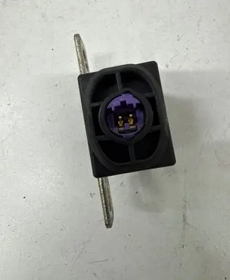 Audi A6 S6 C6 4F Battery relay fuse 4F0915519