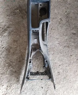 BMW 3 E90 E91 Armrest 7075357