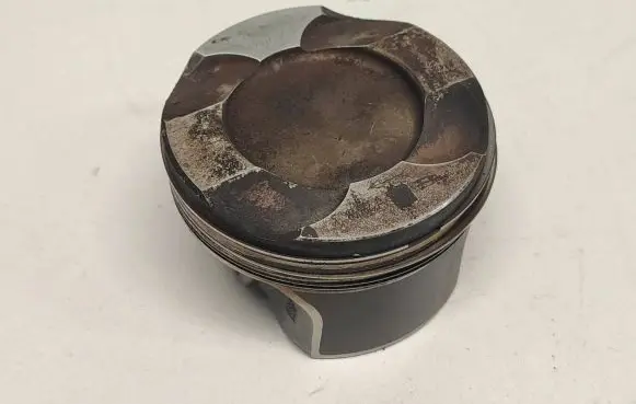 BMW M4 F82 F83 Piston 7846333 69807083 11257846333