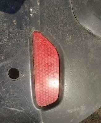 Chevrolet Captiva Rear tail light reflector 