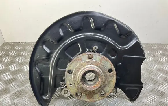 Audi A3 S3 8V Front wheel hub 5Q0407257A