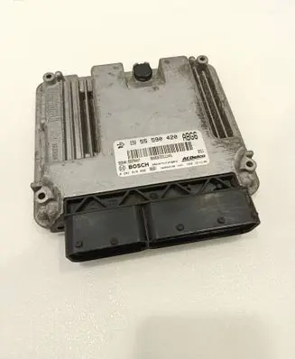 Opel Astra J Engine control unit/module 55590420 55579447 0281019088