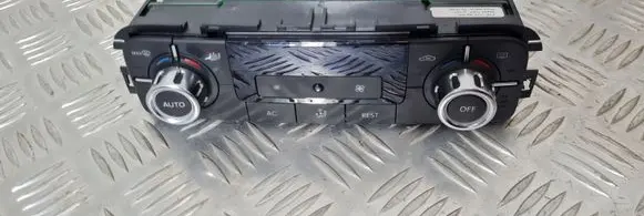 Volkswagen Touareg II Climate control unit 7P6907040A 5HB01043331 H18K030