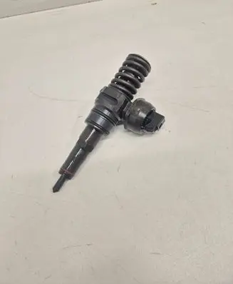 Skoda Superb B5 (3U) Fuel injector 0414720214