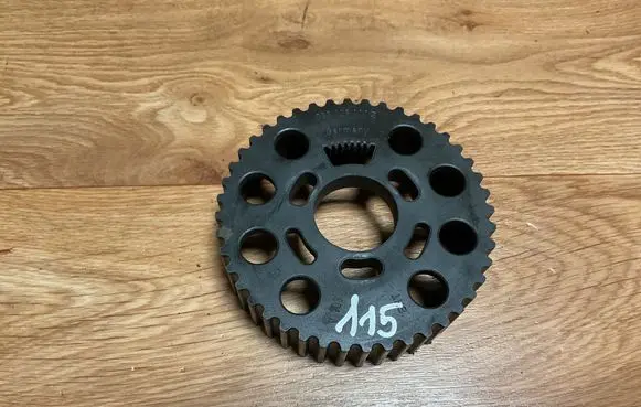 Volkswagen PASSAT B6 Camshaft pulley/ VANOS 038109111 038109111E