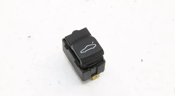 Porsche Boxster 986 Tailgate/boot open switch button 99661310610
