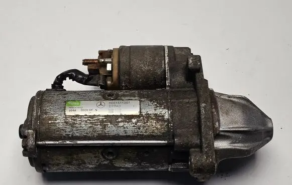 Mercedes-Benz Vito Viano W639 Starter motor 0051511301 D7R43 0529HF