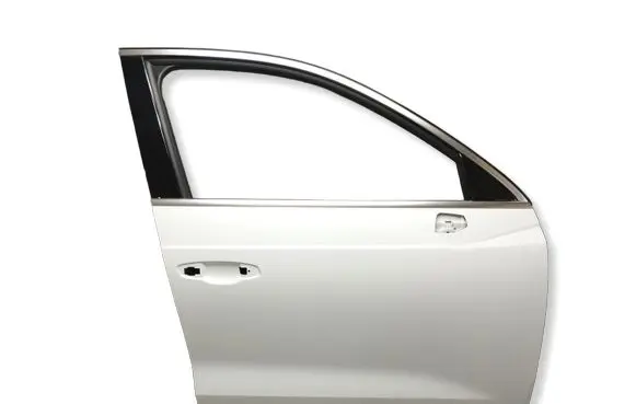 Audi Q3 F3 Front door 83A