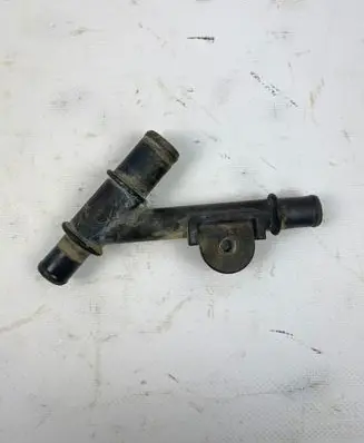 Iveco Daily 4th gen Coolant pipe/hose 