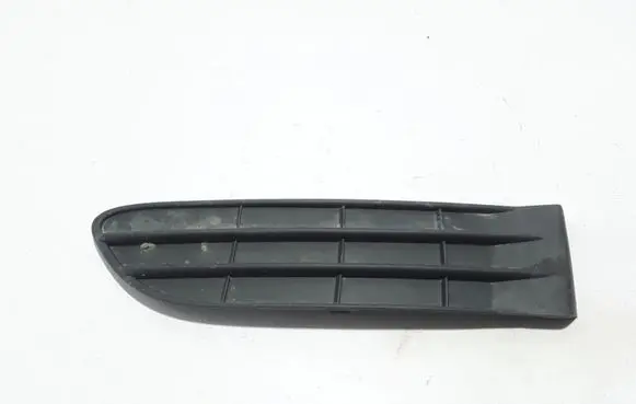 Volvo S40 Front bumper lower grill 30744921