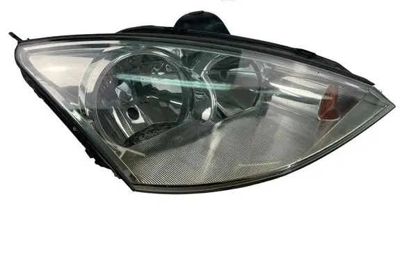 Ford Focus Headlight/headlamp 