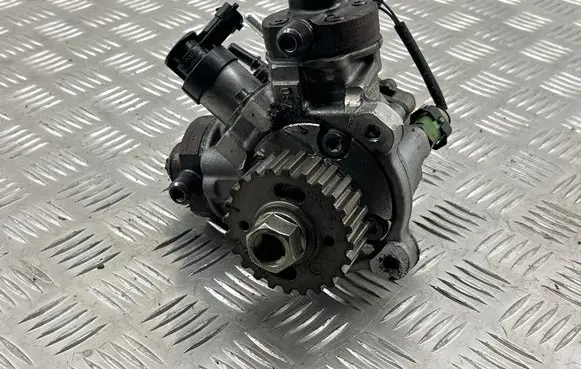 Jaguar XF X250 Fuel injection high pressure pump 0445010614 9X2Q9B395CA