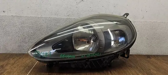 Fiat Punto Evo Headlight/headlamp