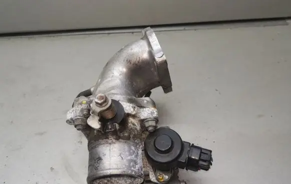Toyota Avensis T250 Throttle valve 8967221020