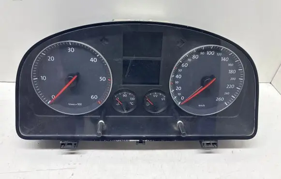 Volkswagen Touran I Speedometer (instrument cluster) 1T0920862F 110080217030