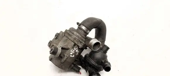 BMW 3 E90 E91 Water pump 70285320