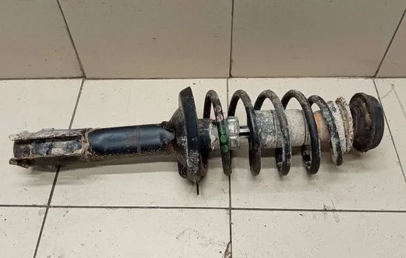 Volkswagen PASSAT B4 Front shock absorber with coil spring