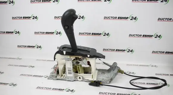 Jeep Cherokee Gear shifter/selector P52104313AD P52104313 52104313