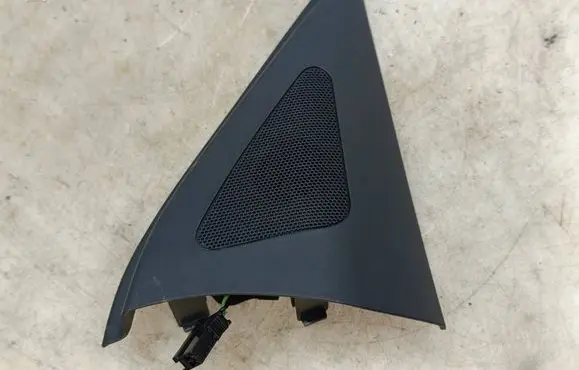 Hyundai Santa Fe Front door high frequency speaker 876612B010 876602B000WK