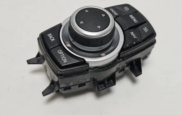 BMW 5 E60 E61 Head unit multimedia control 9205177 033625106 0909000048093001